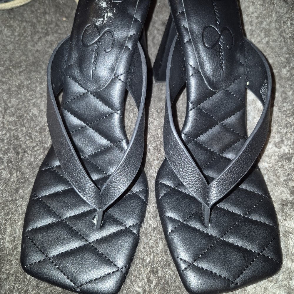 Jessica Simpson Black Quilted Sandals
